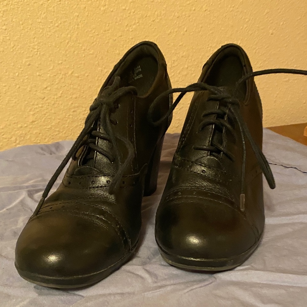 Clarks Women's Black Lace-Up Heels